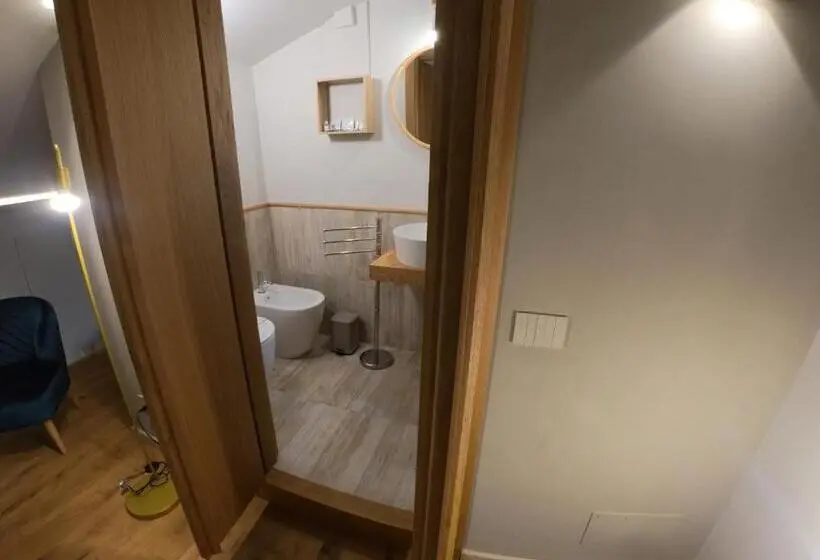 バルコニー付き１ベッドルームアパートメント, Atenea Palace Rooms