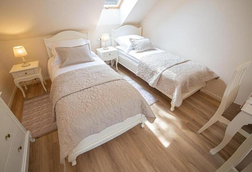 اتاق استاندارد چهار تخته, Rancho Zalec