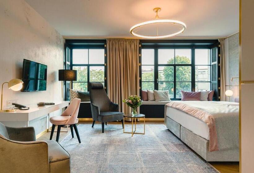 Номер Премиум, Ferreus Modern Art Deco