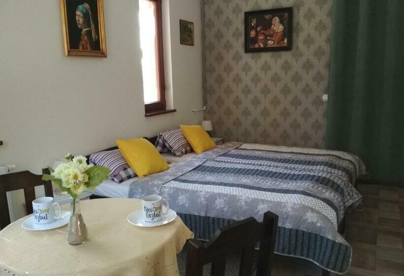 סוויטת ג'וניור עם טרסה, Koci Grzbiet Agroturystyka