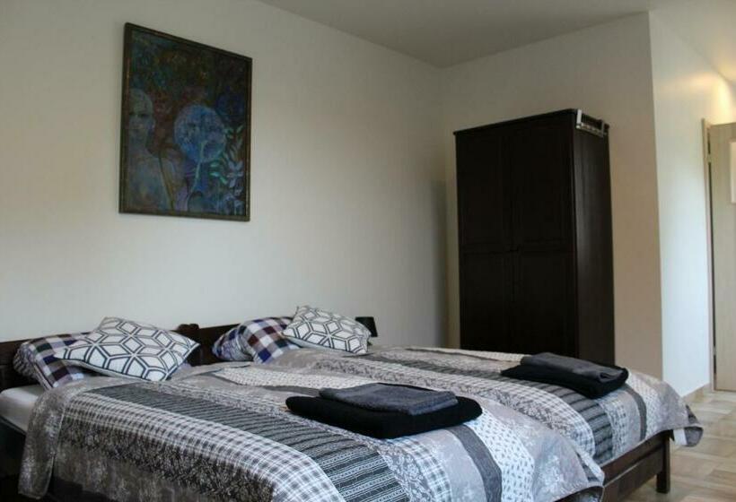 סוויטת ג'וניור דלוקס, Koci Grzbiet Agroturystyka