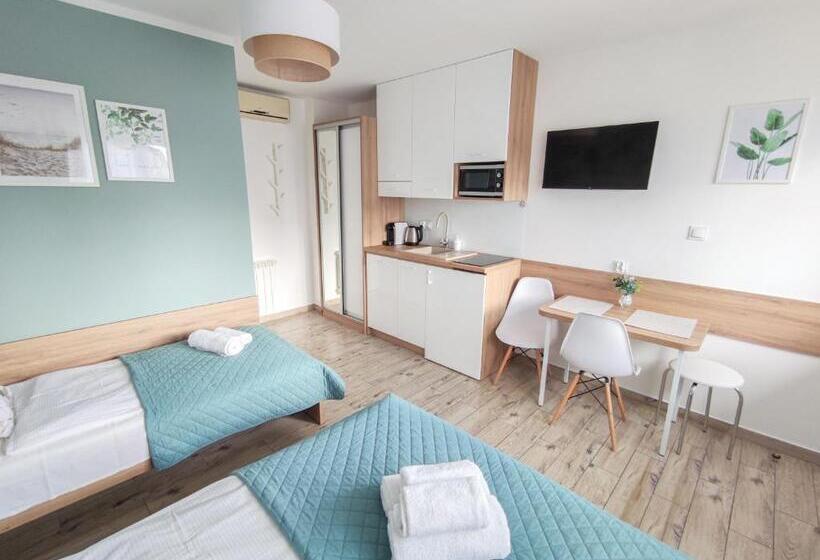 スタンダードスタジオ, Konik Morski