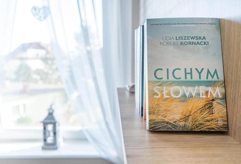 スタンダードルーム, Konik Morski