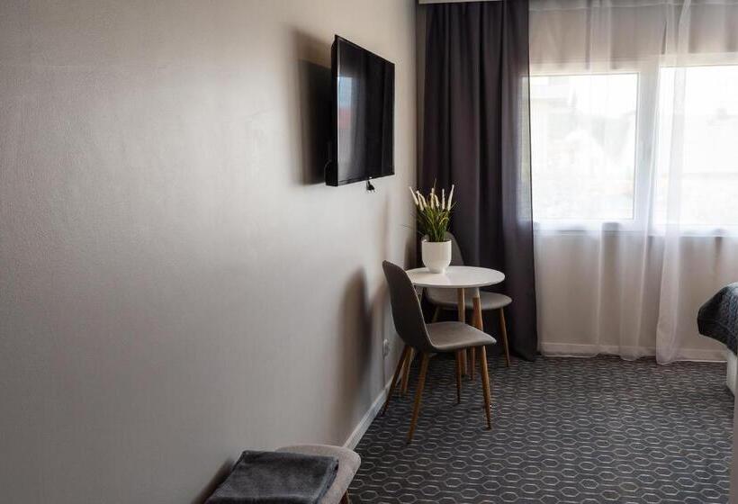 Номер Стандарт с Балконом, Dom Gościnny Dana