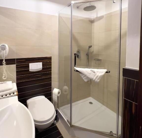 חדר סטנדרט, Kanclerz