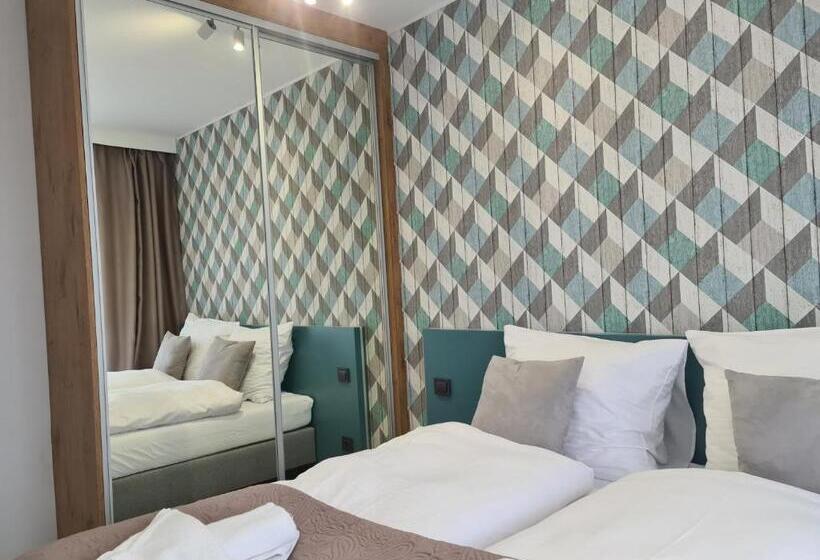 带1个卧室的高级公寓, Apartamenty Rondo