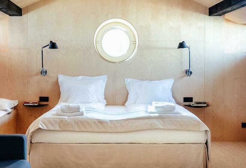 ファミリーステューディオ, Pokoje Gościnne Widnokrąg