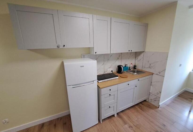 스탠다드 스튜디오, Noclegi Przy Browarnej