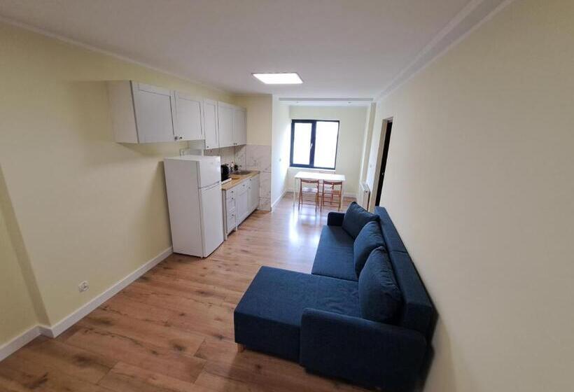 스탠다드 스튜디오, Noclegi Przy Browarnej