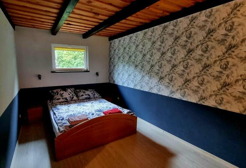 غرفة كلاسيكية رباعية, Mazurski Kubryk