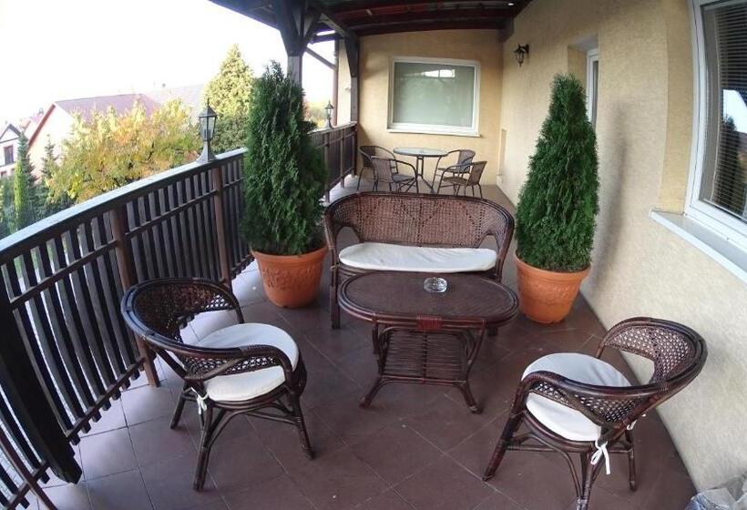 חדר משפחתי, Willa Relaks