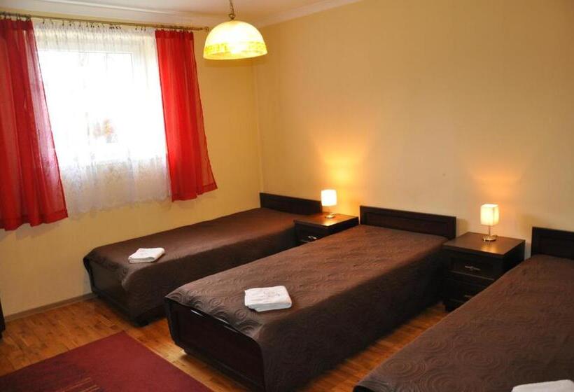 סטודיו קלאסי, Willa Relaks