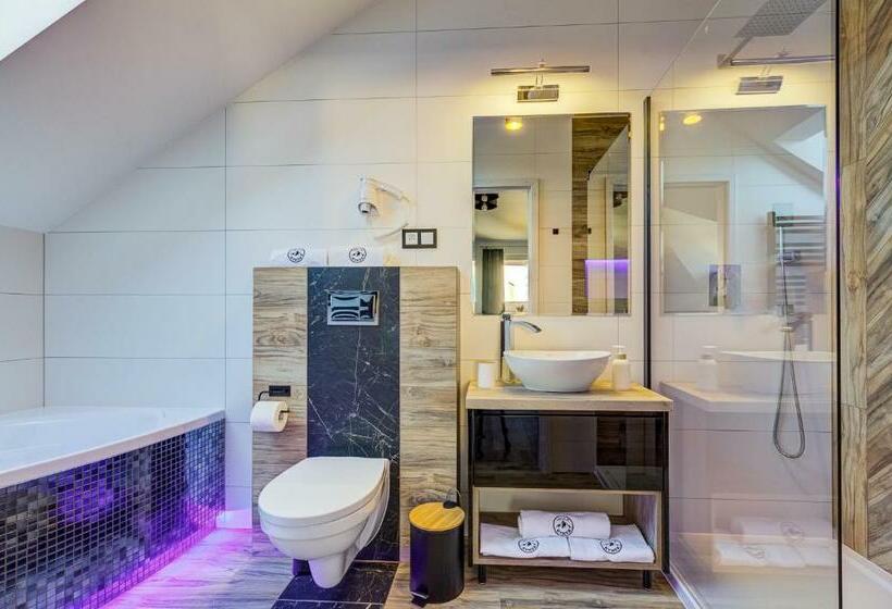 סוויטה משפחתית, Willa Rynek