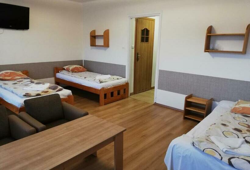 اتاق استاندارد چهار تخته, Ośrodek Wczasowy Panorama Szczyrk