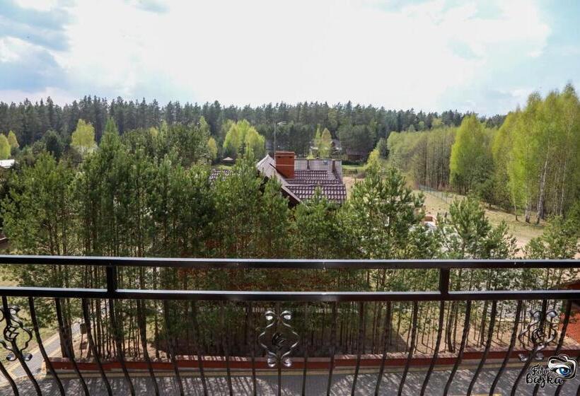 Четырехместный Номер Стандарт с Балконом, Zajazd U Lecha Pokoje Sucha Rzeczka 3b Kuchnia Regionalna I Lytewska