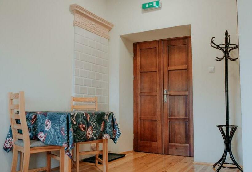 اتاق استاندارد, Zamkowa, Pokoje Gościnne