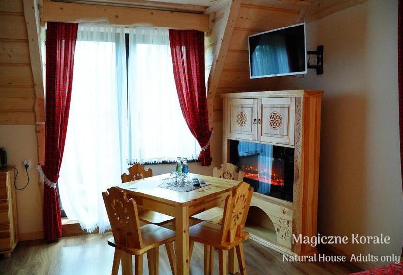اتاق استاندارد چهارنفره با بالکن, Magiczne Korale   Kameralne Miejsce Na Odpoczynek Dla Dorosłych   Adult Only