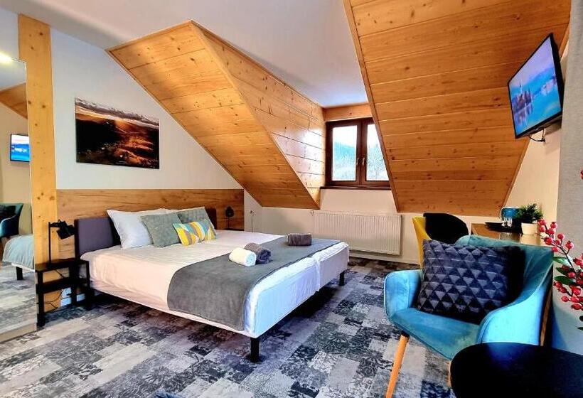 اتاق لوکس با بالکن, Rezydencja Barrettski