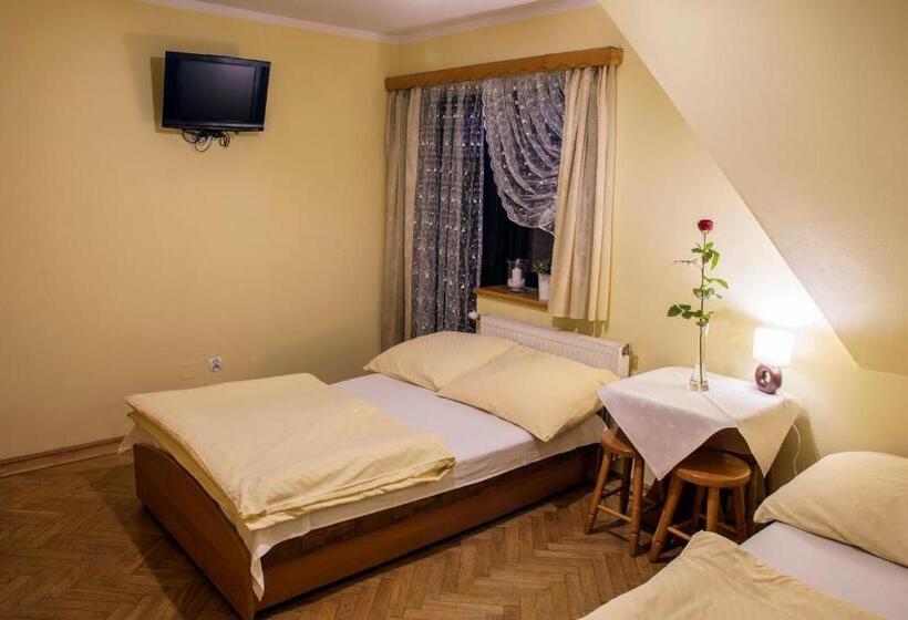 اتاق استاندارد چهارنفره با بالکن, Willa U Słodkiego