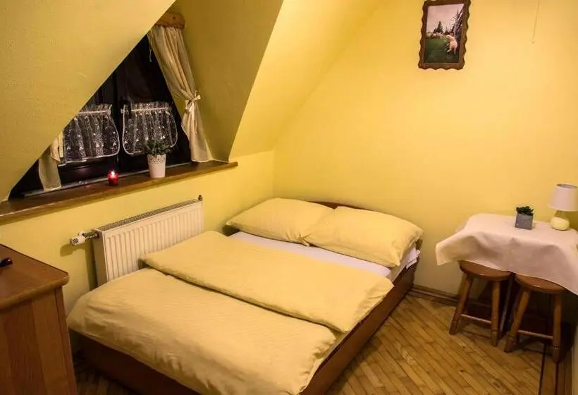 Perhehuone, Willa U Słodkiego