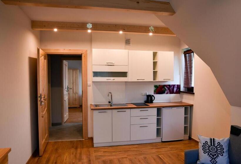 آپارتمان 1 خوابه با چشمانداز, Willa U Słodkiego