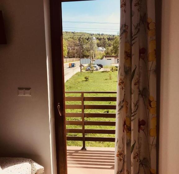 スタンダードトリプルルーム, Pokoje Gościnne Lena