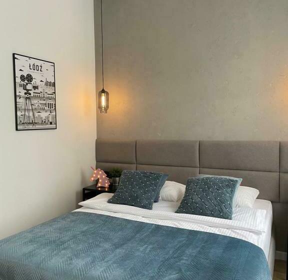 1ベッドルームアパートメント, Kamienica łódzka