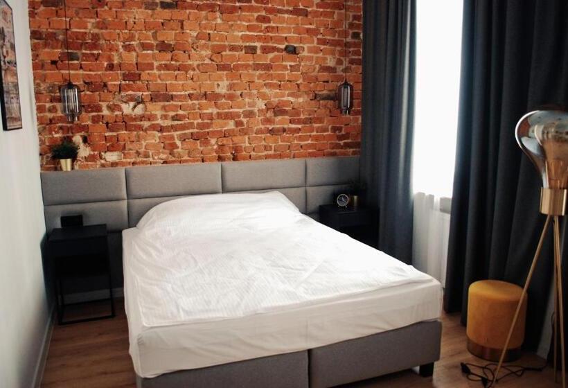 1ベッドルームアパートメント, Kamienica łódzka