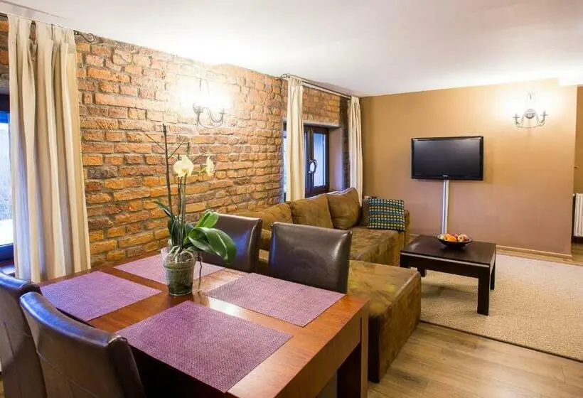 マウンテンビュースイート, Apartamenty I Pokoje Aneta