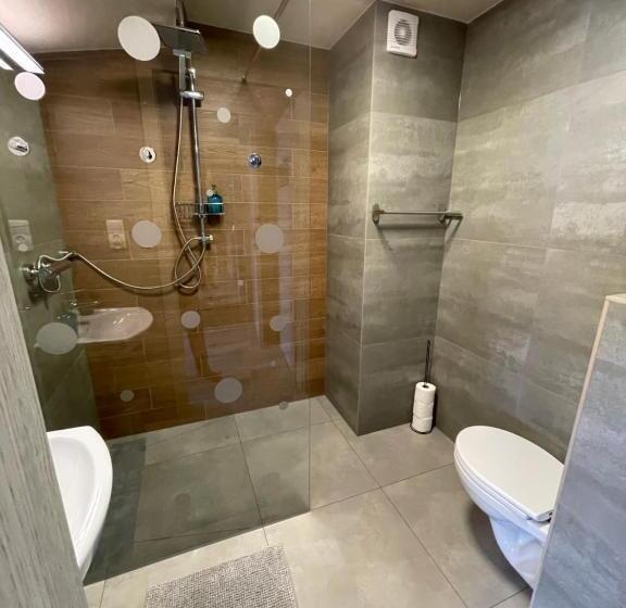 스탠다드 룸 호수 전망, Ośrodek Wypoczynkowy Mirabelka