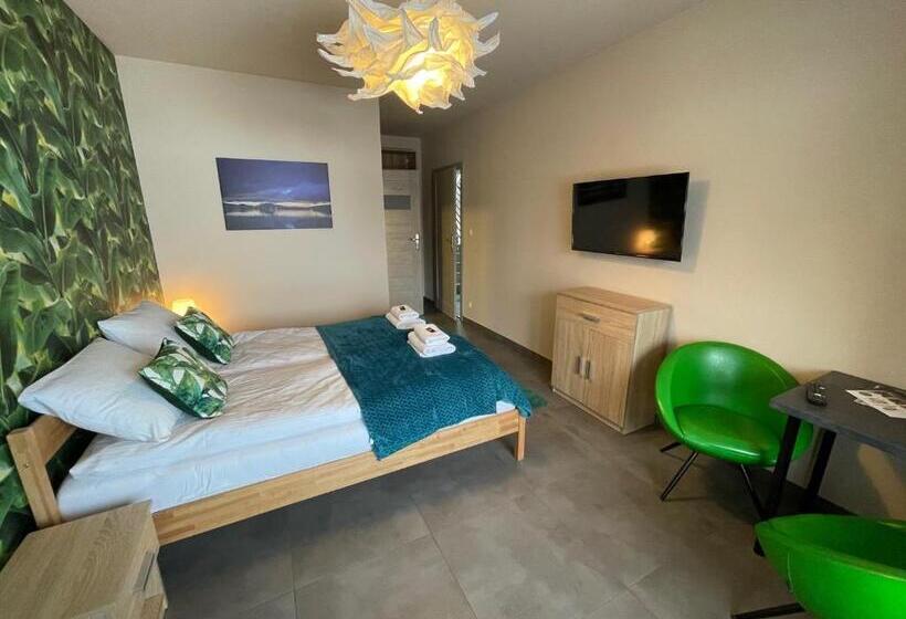 스탠다드 룸 킹사이즈 침대, Ośrodek Wypoczynkowy Mirabelka