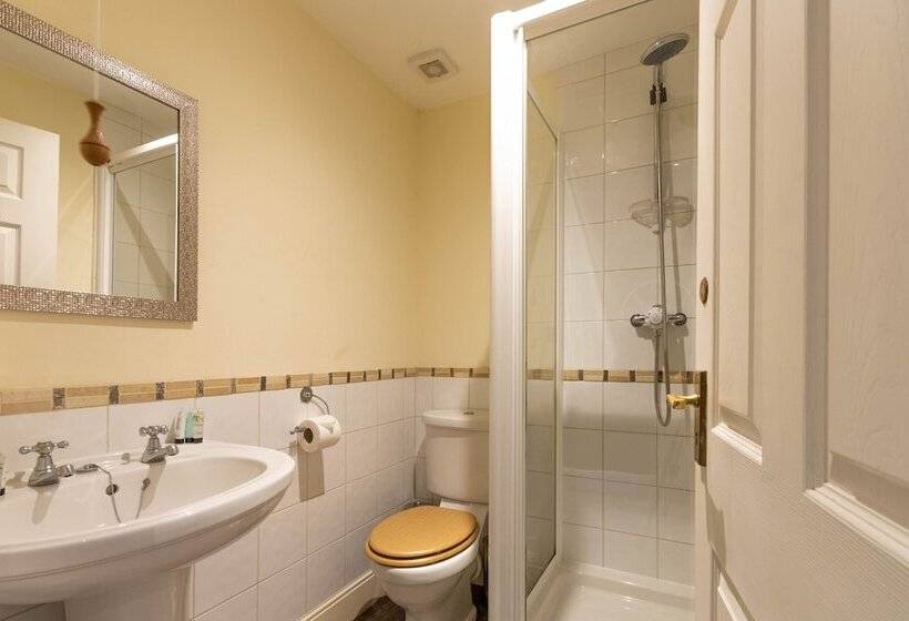 스탠다드 룸, Hewitt S Restaurant & Rooms