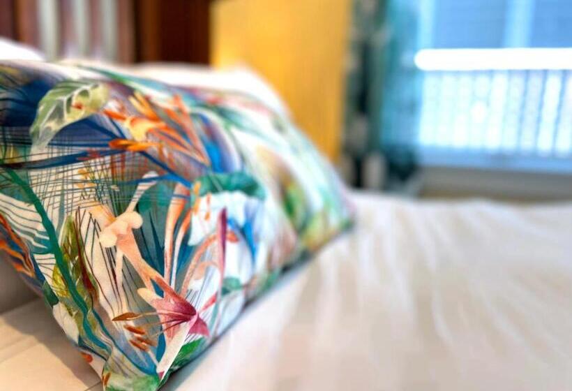 스탠다드 룸, Lotus Provincetown