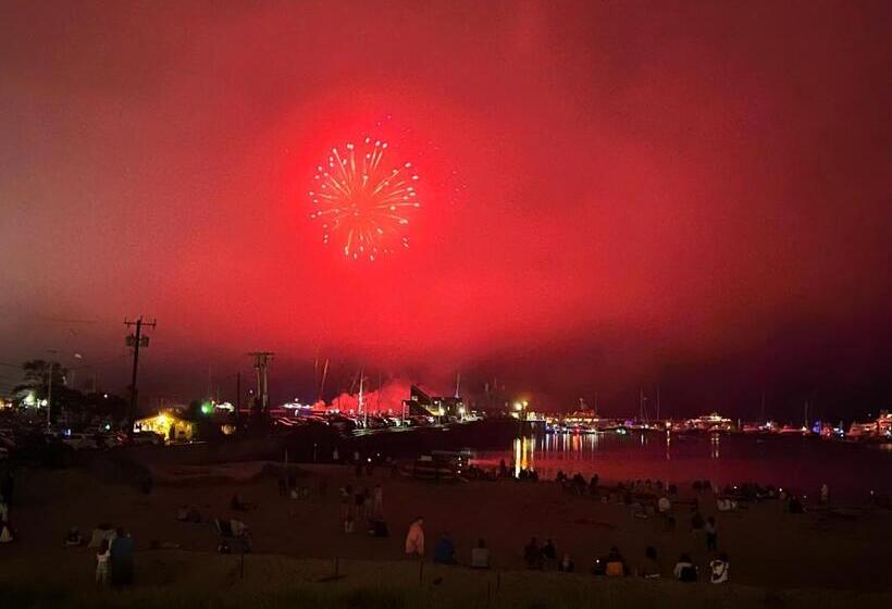 침실 1개 바다 전망 아파트, Lotus Provincetown