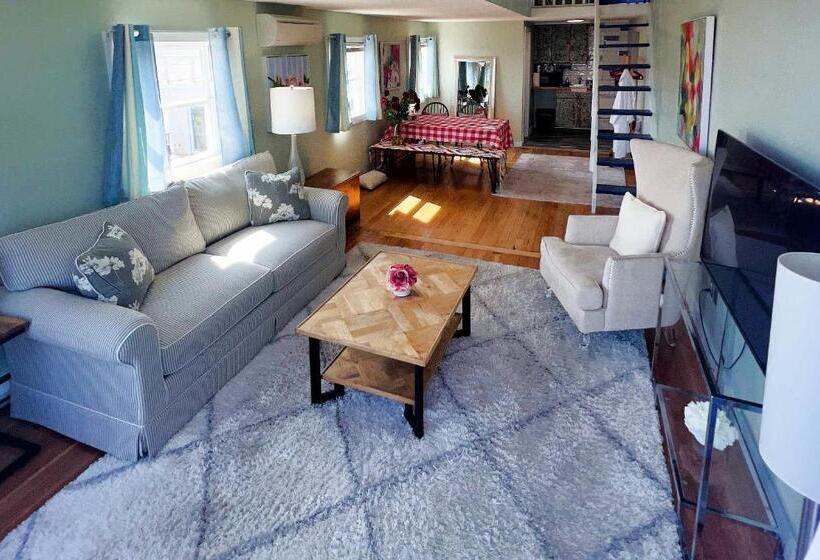 침실 1개 바다 전망 아파트, Lotus Provincetown