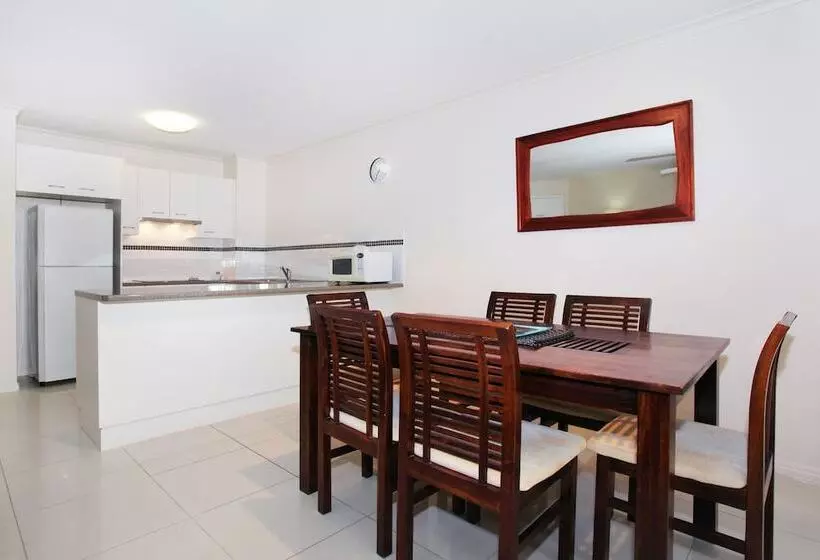1 Szobás Apartman, Dockside Mooloolaba