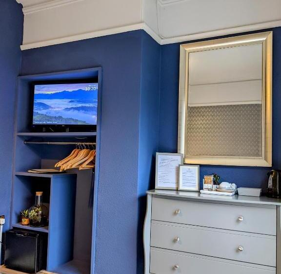 スタンダードルーム, The Franklin