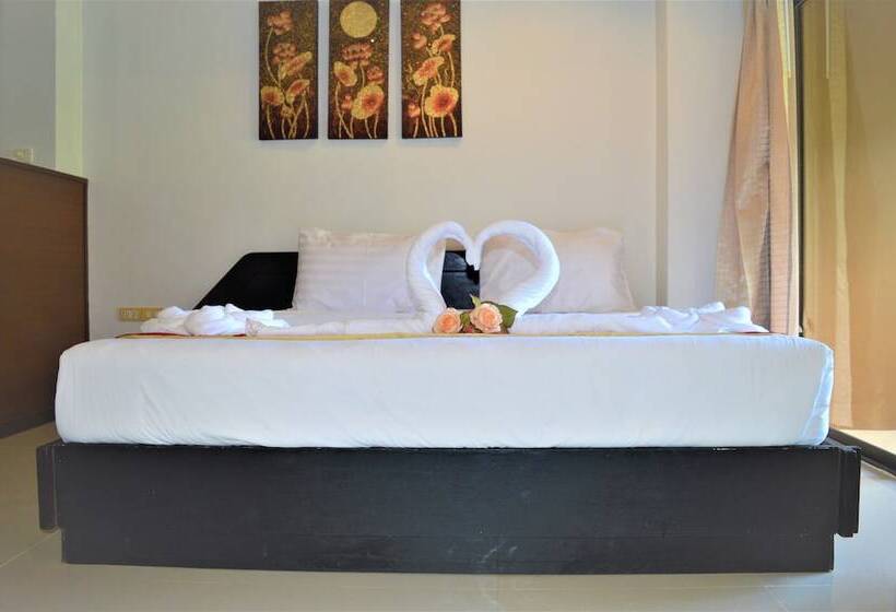 スタンダードルーム, B Square