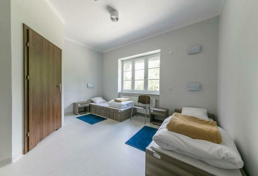 اتاق استاندارد, Centrum żeglarskie
