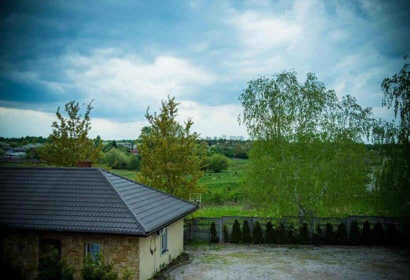 סטודיו משפחתי, Lodownia