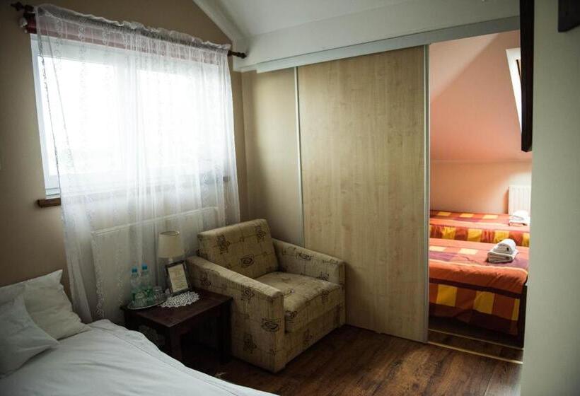 חדר סטודיו סטנדרד, Lodownia