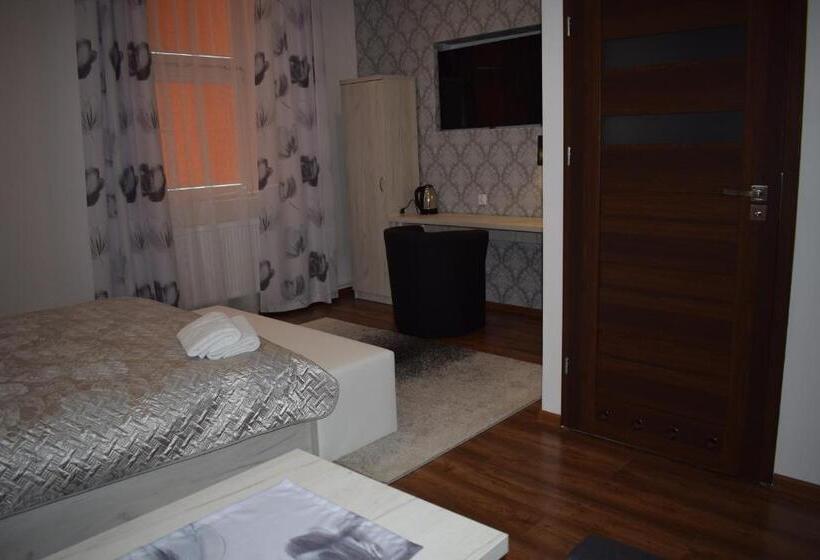Номер Deluxe, Sepia Restauracja & Noclegi