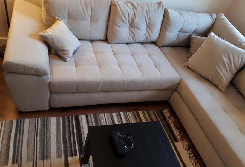 Апартаменты 1 Спальня, Zajazd Podzamcze