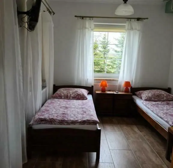 Huoneisto 1 Makuuhuone Pohjakerros, Ik Pod Różą