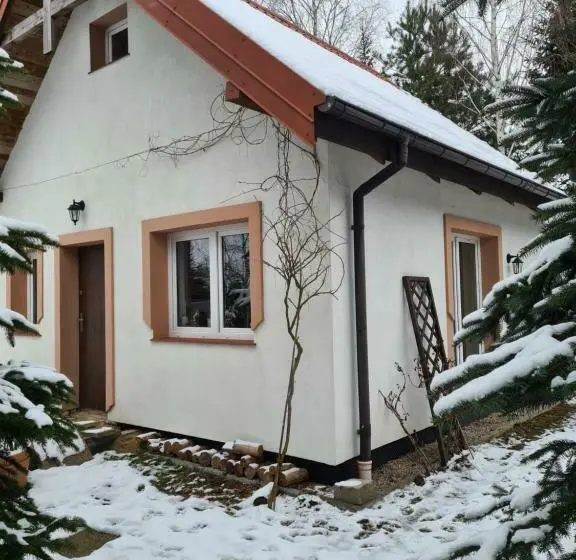 Mökki 1 Makuuhuone, Ik Pod Różą