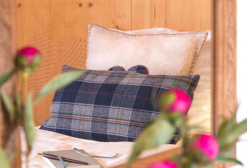 استودیوی استاندارد, Willa Mirwa