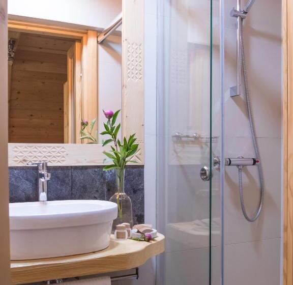 اتاق استاندارد, Willa Mirwa