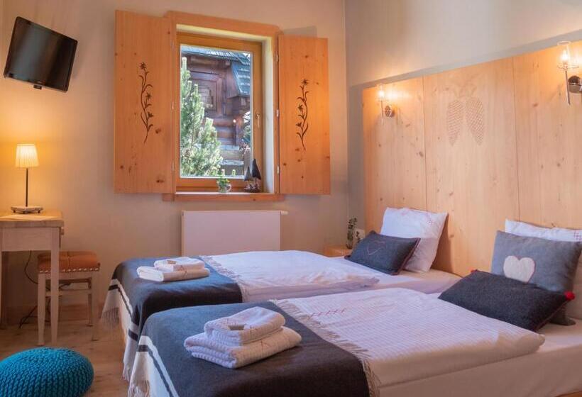 استودیو خانوادگی, Willa Mirwa