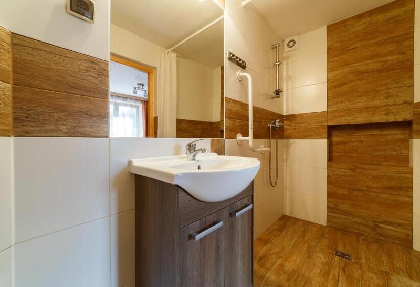 Номер Economy, Willa Siklawa