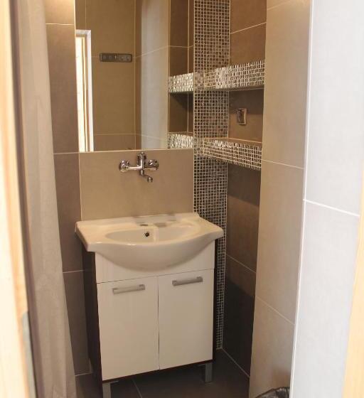 Номер Economy, Willa Siklawa